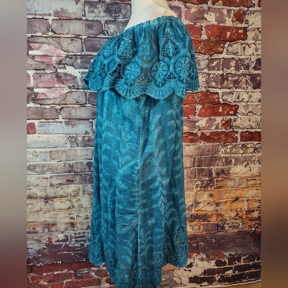 Soft Surroundings Senorita Eyelet Off The Shoulder Dress - Picture 6 of 11